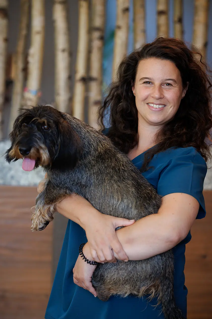 Drautalvet Team: Mag. med. vet. Vanessa Gfrerer Drautalvet Team: Mag. med. vet. Vanessa Gfrerer